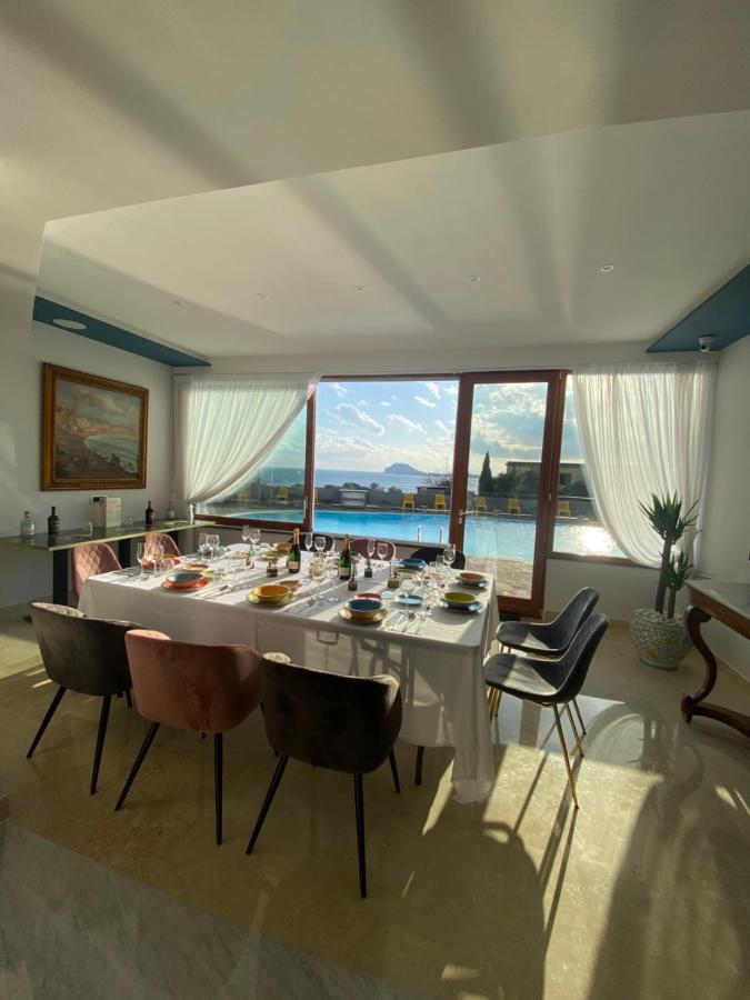 يوتْسْوولْ Villa Tito Livio Starguest المظهر الخارجي الصورة