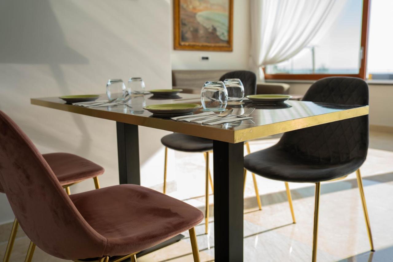 يوتْسْوولْ Villa Tito Livio Starguest المظهر الخارجي الصورة